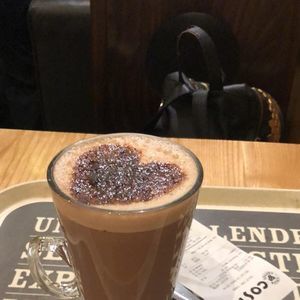 Meet your Posher, Celesta